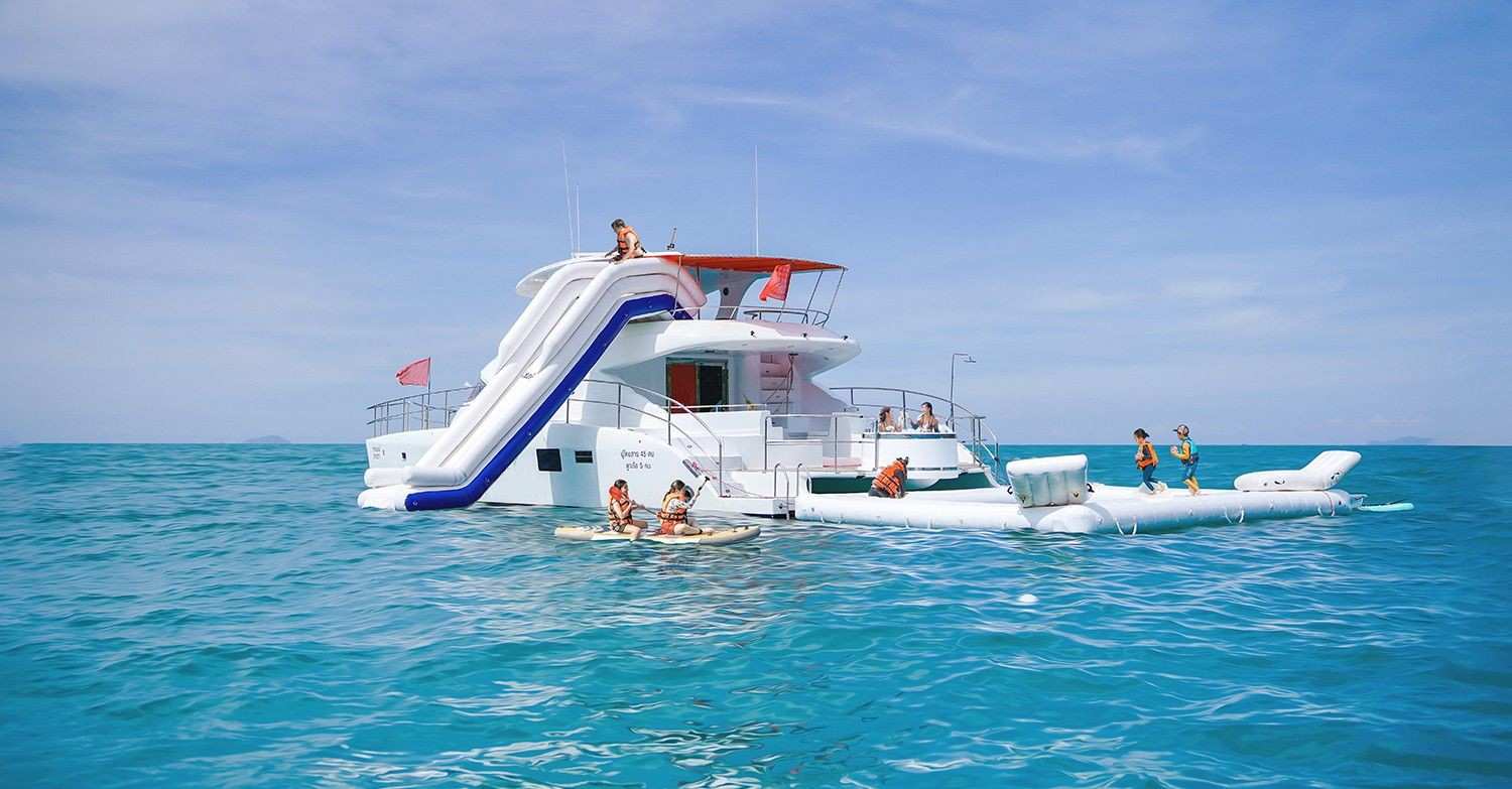 Yacht Slide