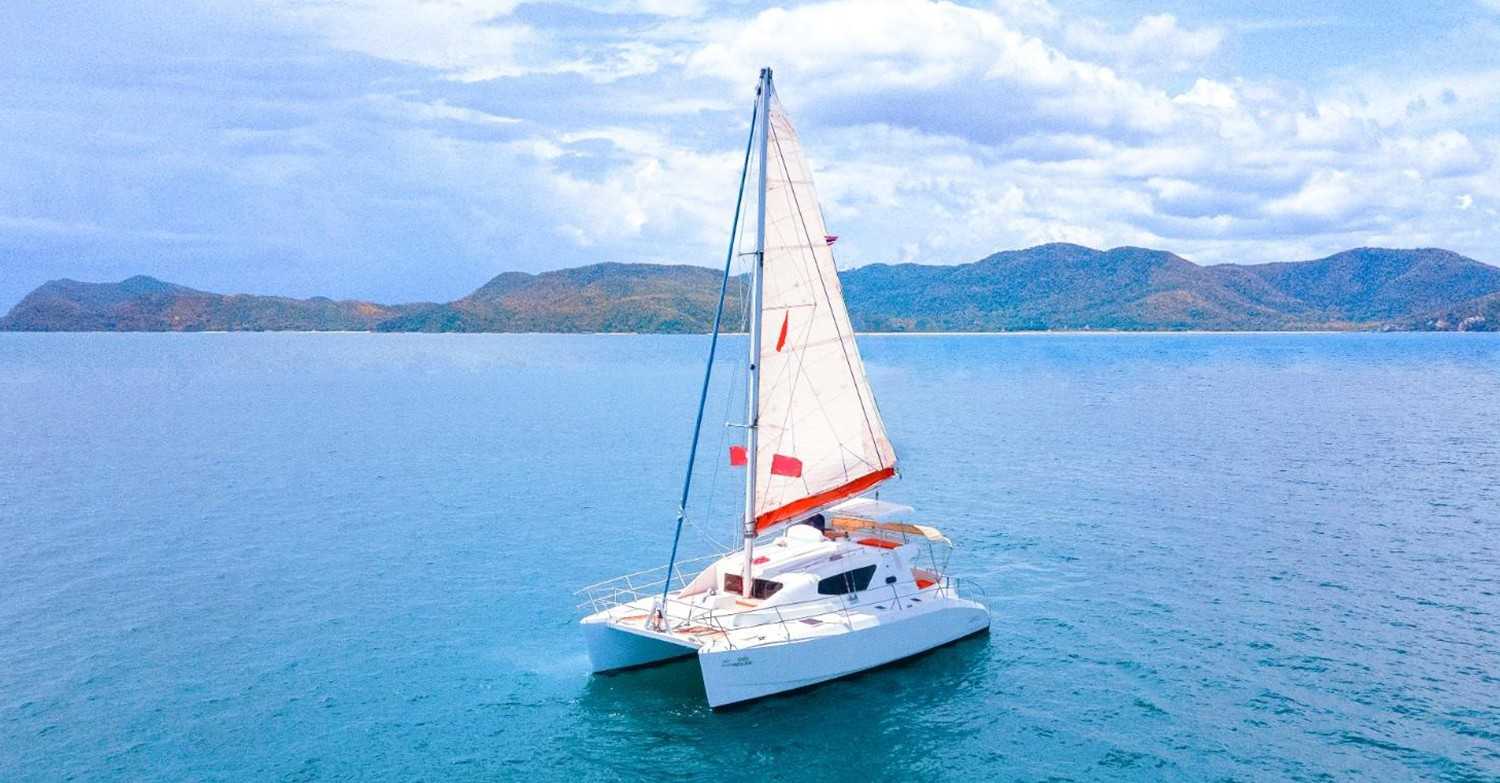Yacht Slide