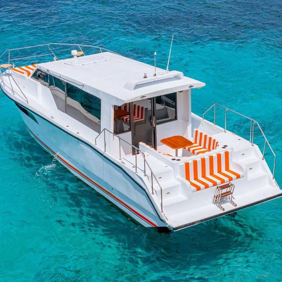 yacht1